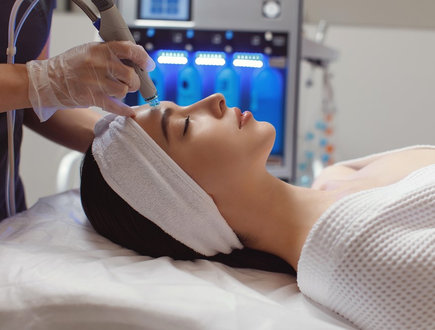 Вакуумный гидропилинг HydraFacial